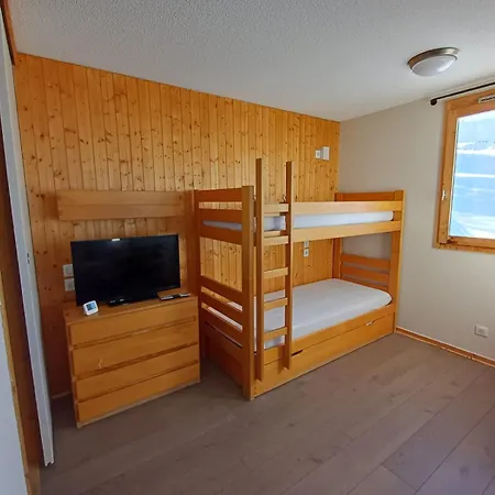 1 Piece Plagne Village 4 Personnes 2050 M Pied Des Pistes لا بلاني