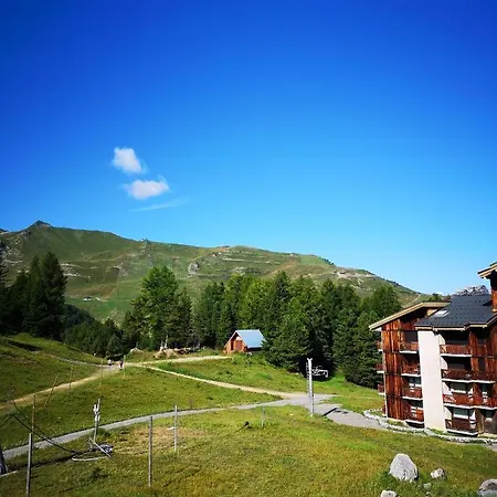 Apartamento 1 Piece Plagne Village 4 Personnes 2050 M Pied Des Pistes *