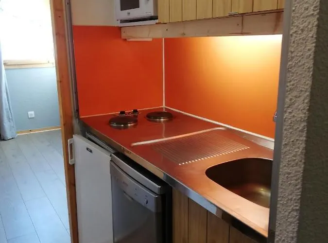 1 Piece Plagne Village 4 Personnes 2050 M Pied Des Pistes Апартаменты *